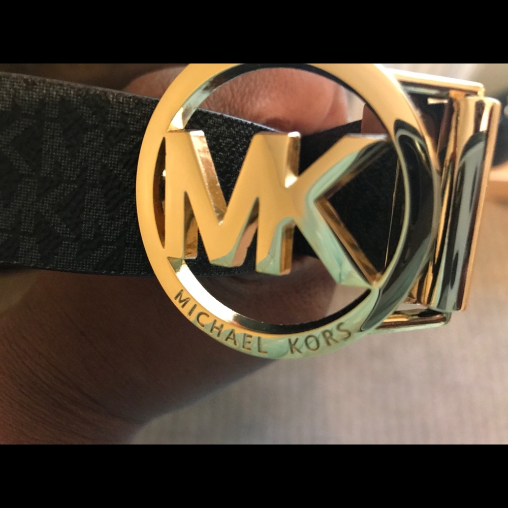 Michael kors reversible black and brown logo belt